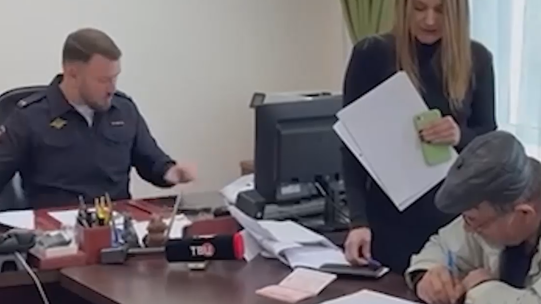 В МВД сообщили о документах для выдворенного из Латвии пенсионера