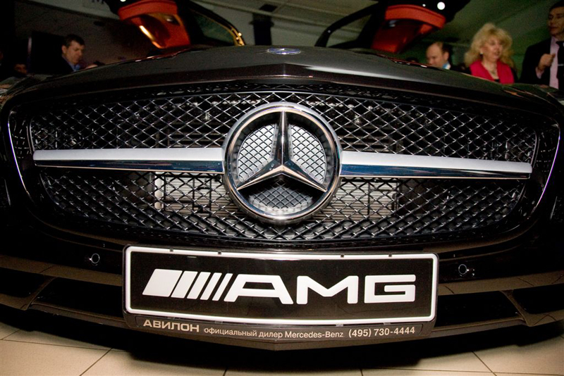 Премьера суперкара "крыло чайки" Mercedes-Benz SLS AMG в АГ "Авилон"