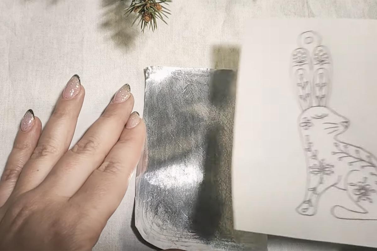 Как сделать новогоднюю гирлянду из фольги