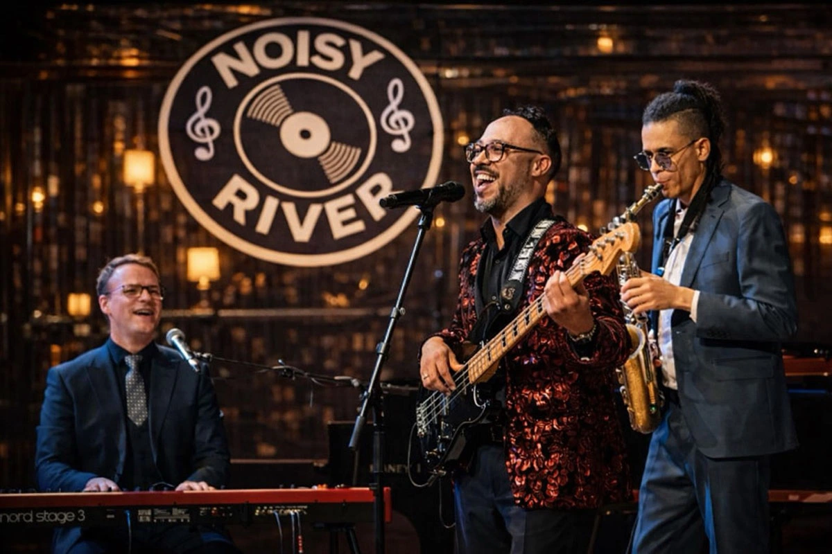 Noisy River — ресторан с живой музыкой и видом на Фонтанку
