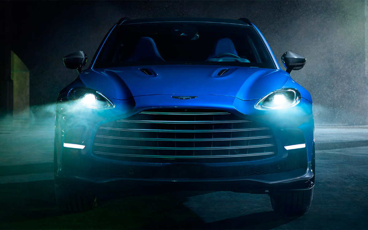 Aston Martin представил самый мощный и быстрый в мире кроссовер