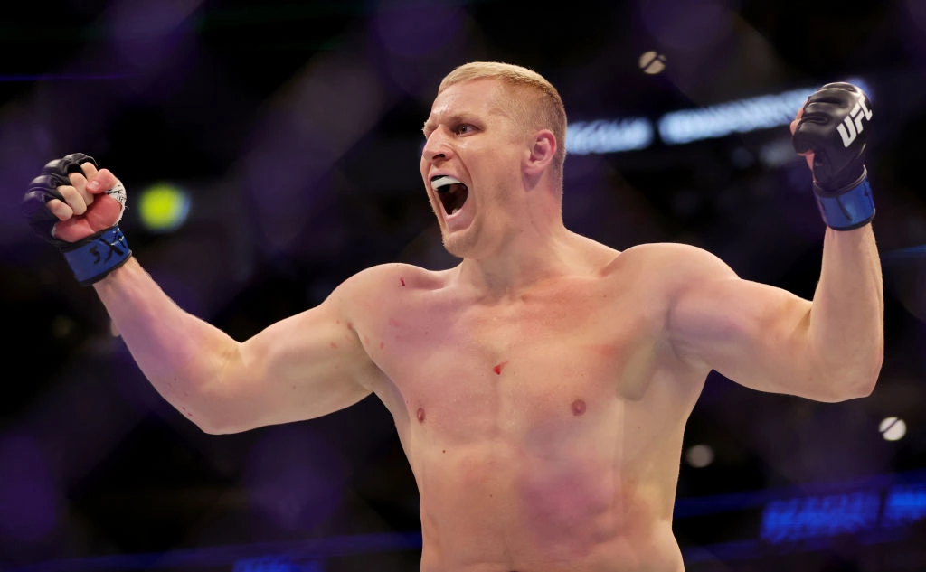 Carmen Mandato / Getty Images