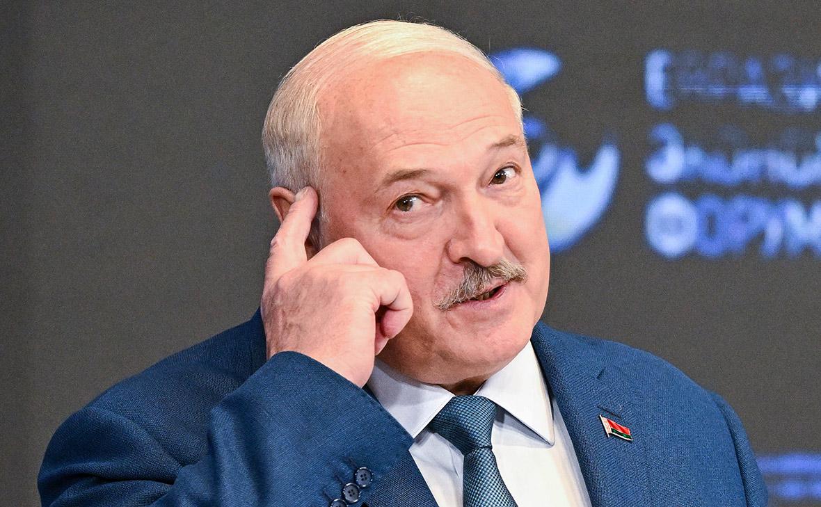 Лукашенко потребовал избавить бывшие McDonald's от «американской гадости»