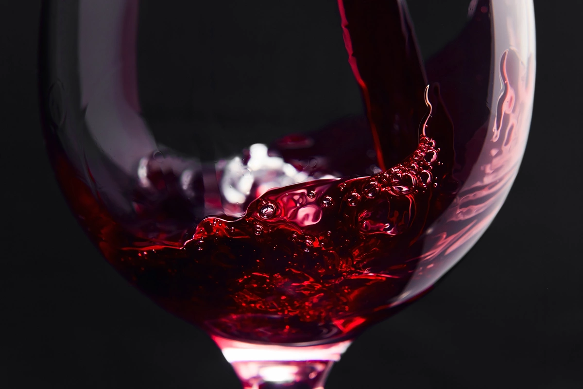 Читатели раскритиковали коктейль от звезды Октавии Спенсер на вине и коле