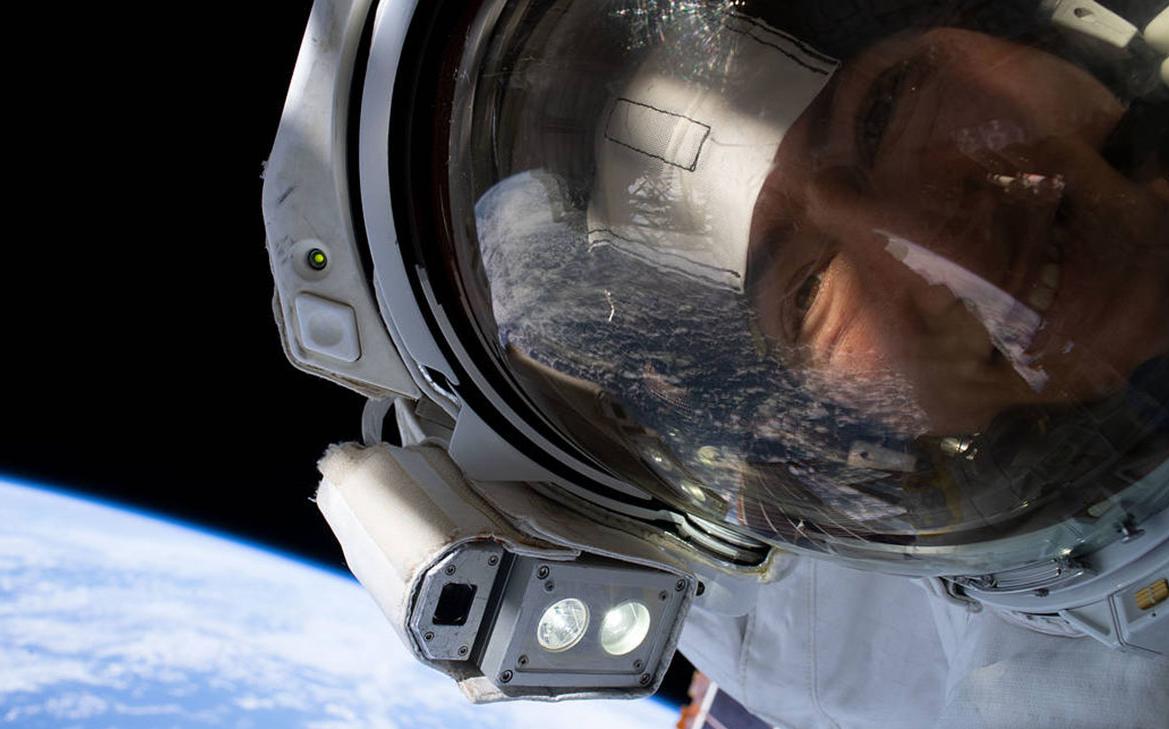 NASA разрешило астронавтам брать с собой в космос iPhonе