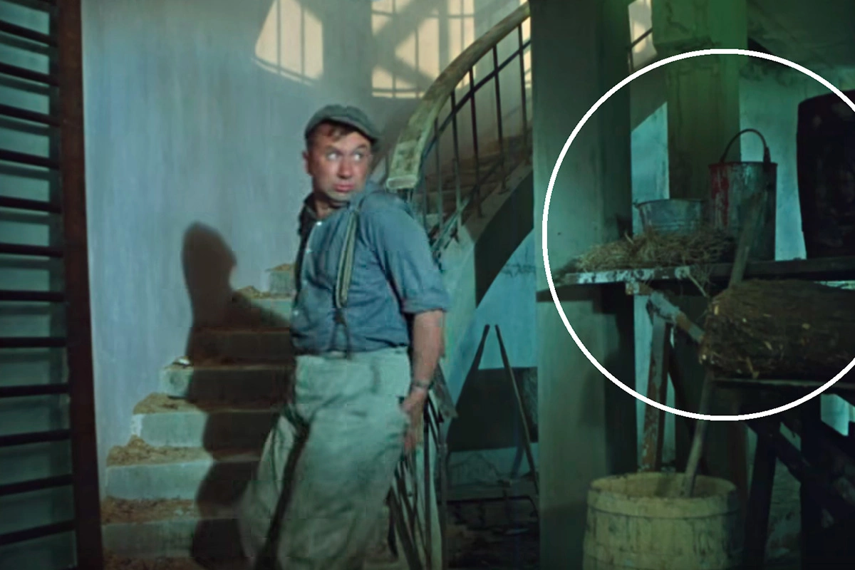 Кадр из фильма «Операция «Ы» и другие приключения Шурика»