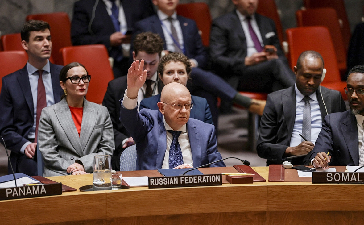 Jeenah Moon / Reuters