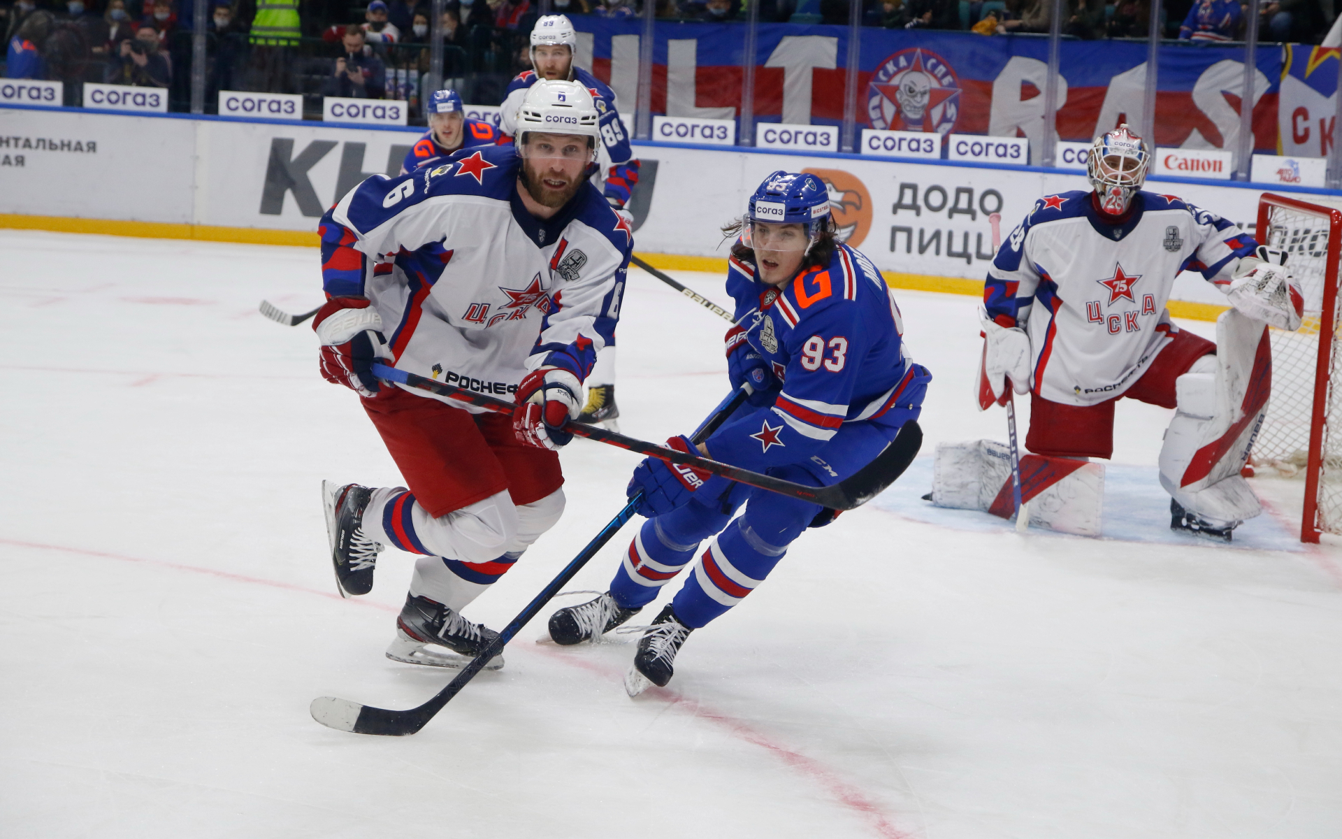 ЦСКА сравнял счет в полуфинальной серии плей-офф КХЛ против СКА
