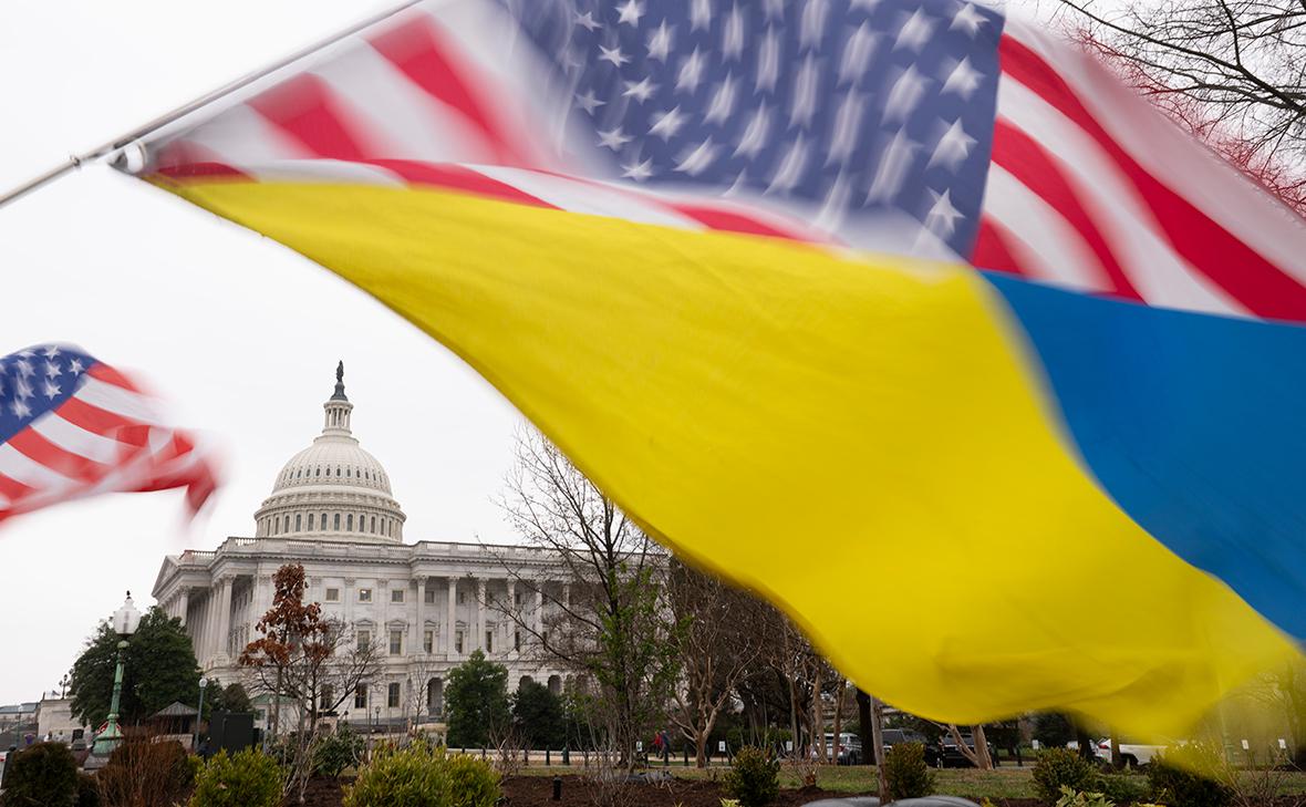 Сенат США одобрил новый пакет помощи Украине на $61 млрд"/>













