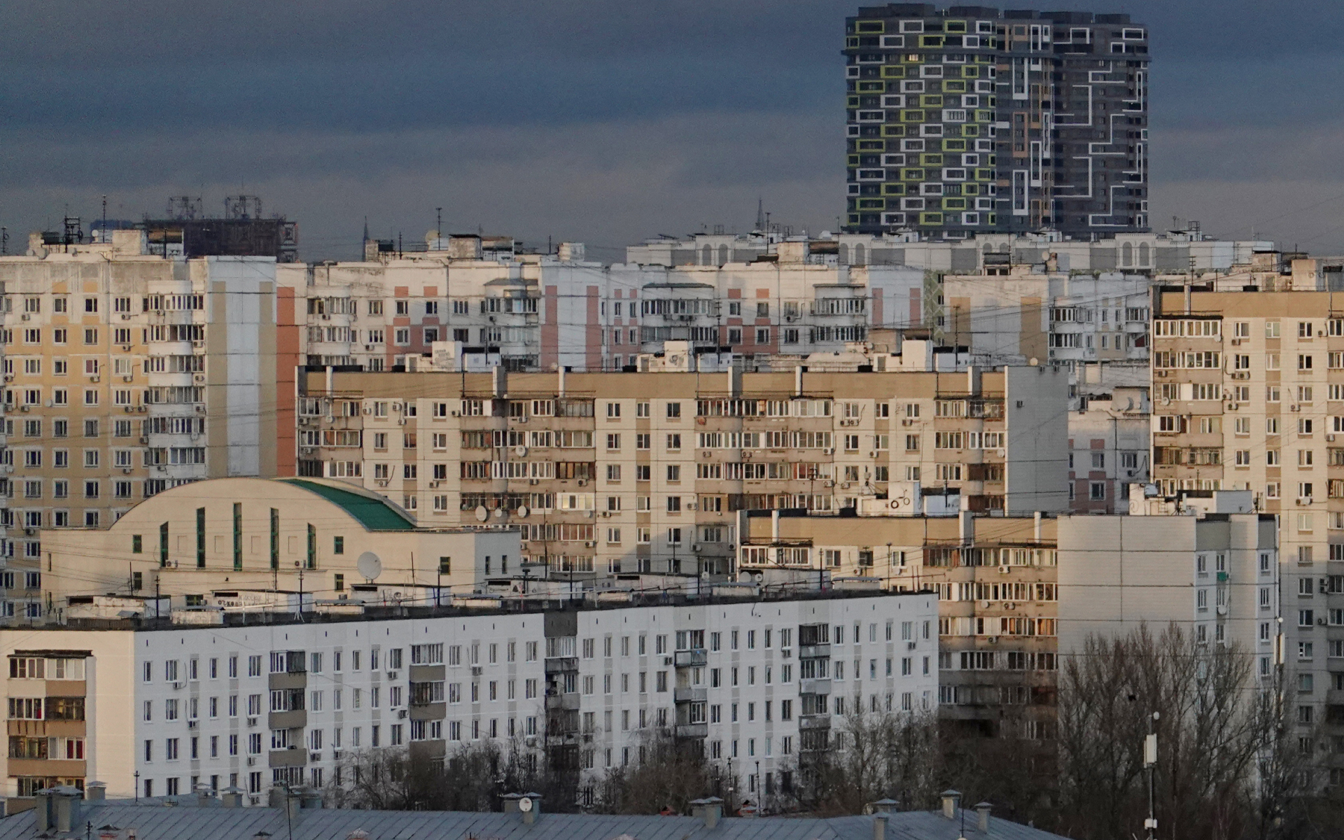 Риелторы сообщили о сокращении предложения многокомнатного жилья в Москве