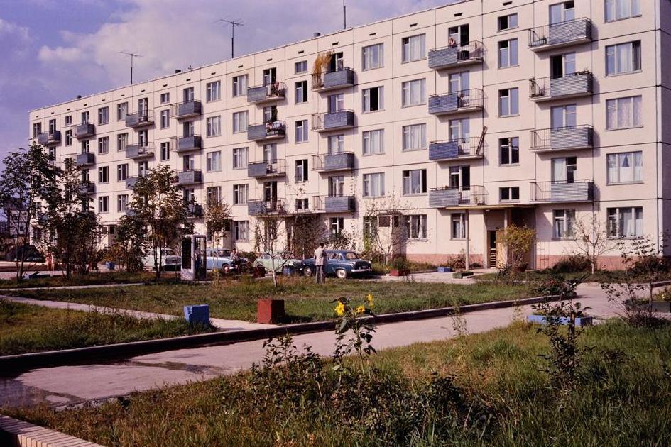 Дворы советских домов. 1960-е годы