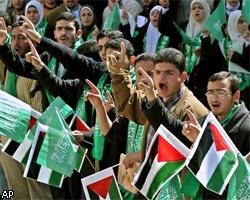 М.Аббас пригрозил расформировать правительство "Хамас"