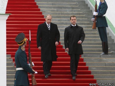 Д.Медведев вступил в должность президента РФ