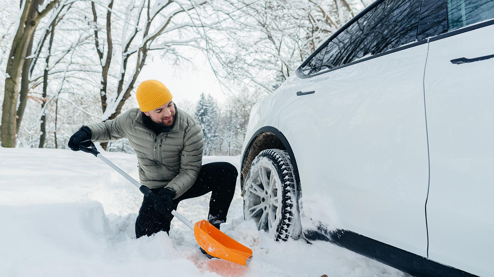 Дейтинг-сервисы запустили статус «откопать машину вместе» на фоне метели