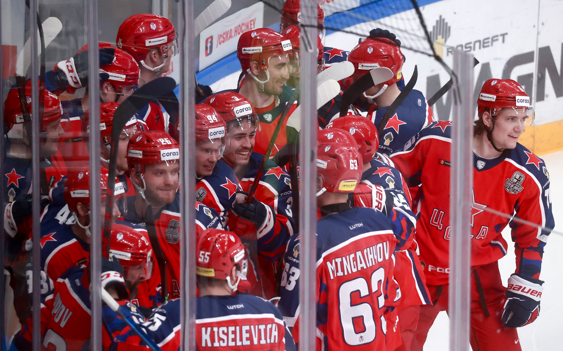 ЦСКА удвоил преимущество в серии 1/8 финала плей-офф КХЛ с «Локомотивом»