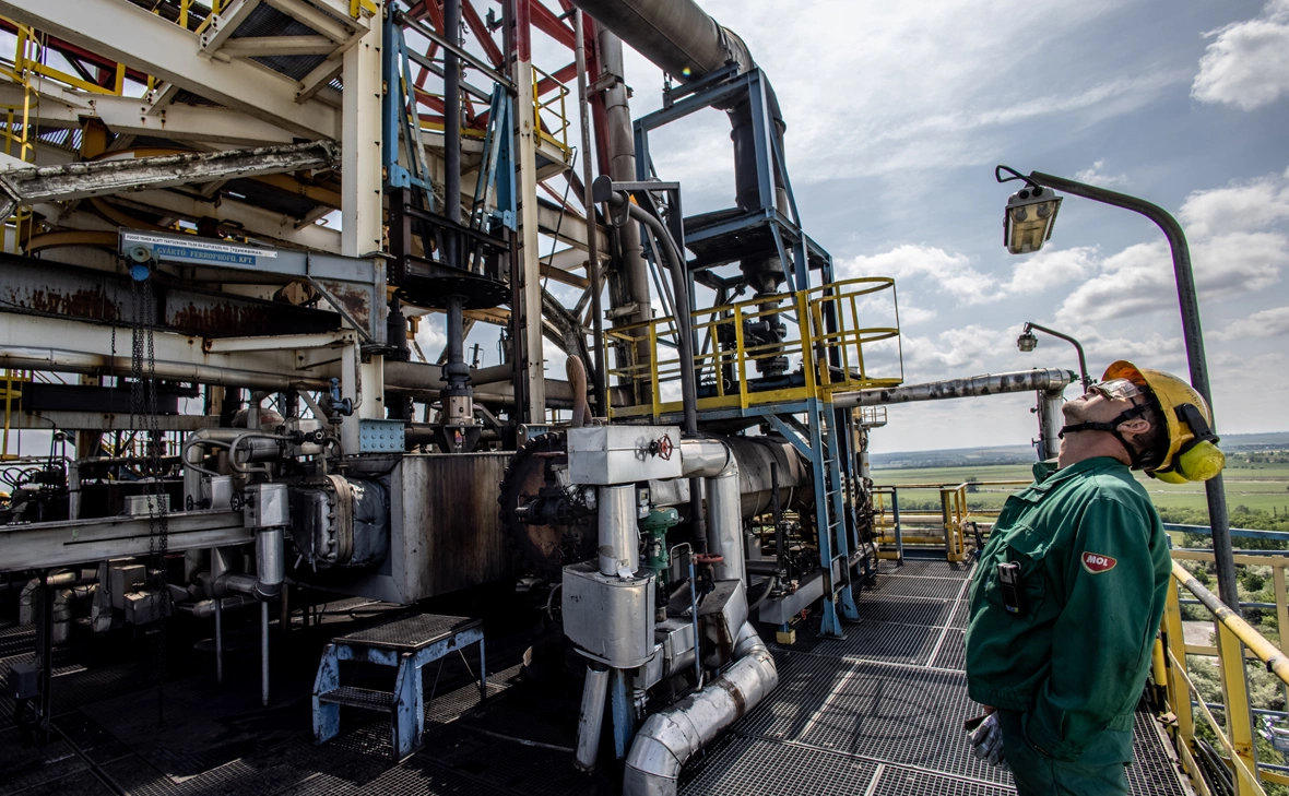 Janos Kummer / Getty Images