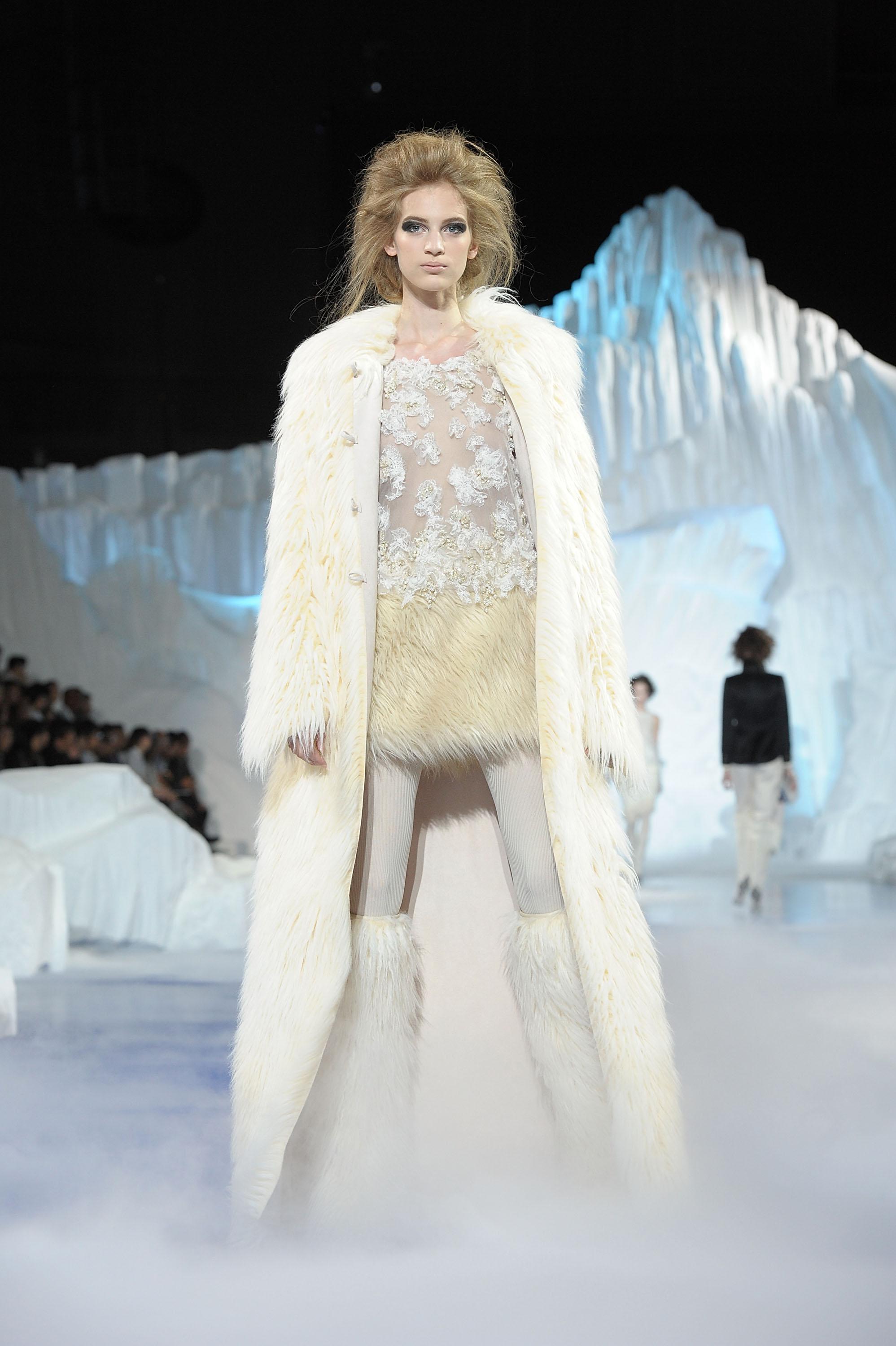 Chanel осень/зима 2010-2011