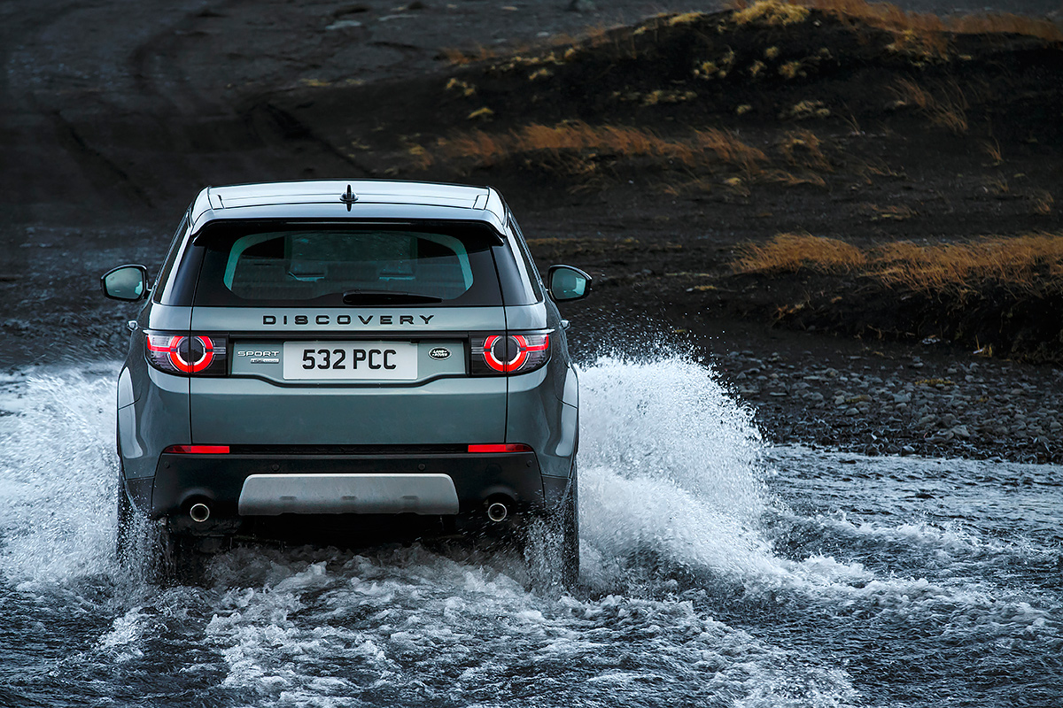 Снежный образ. Тест-драйв Land Rover Discovery Sport :: Autonews