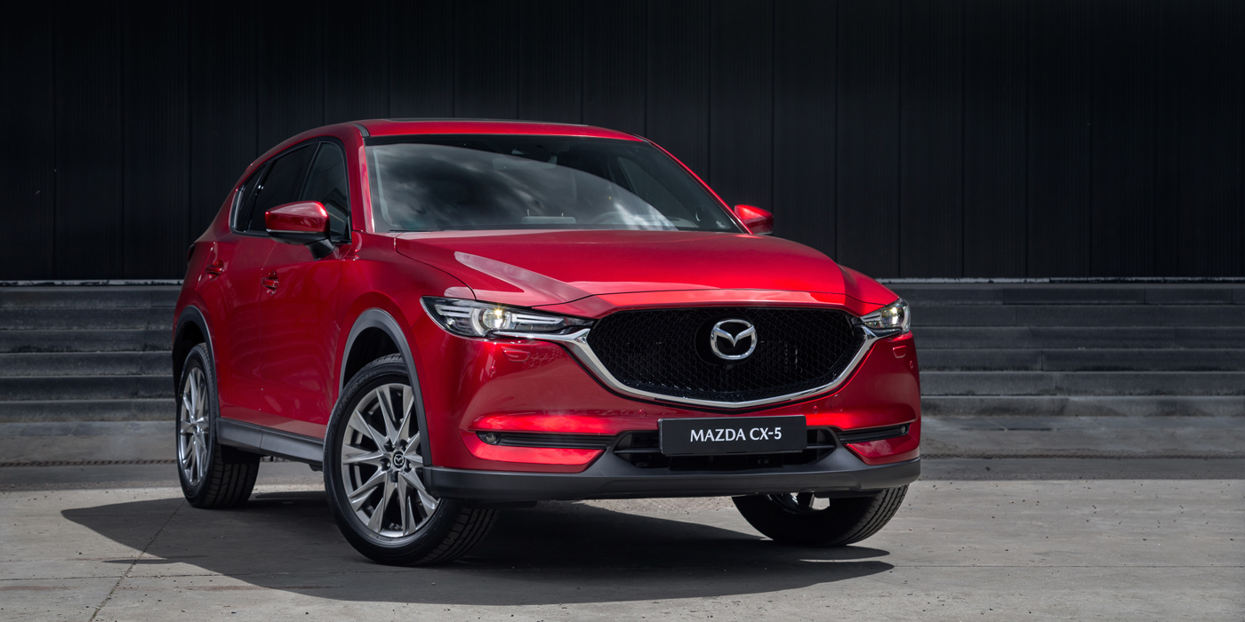 Mazda назвала российские цены на обновленный кроссовер CX-5