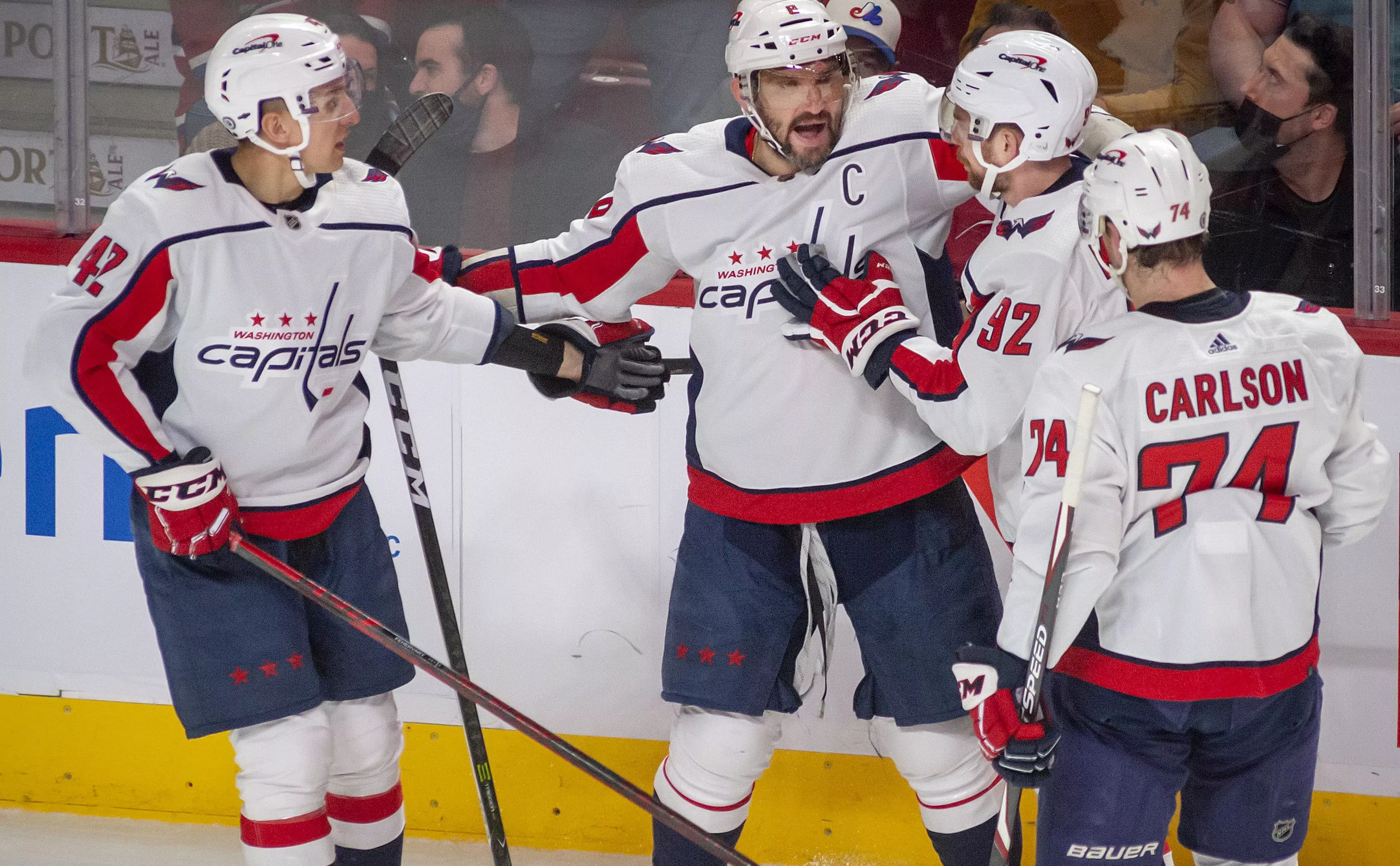 Peter Mccabe / Global look press