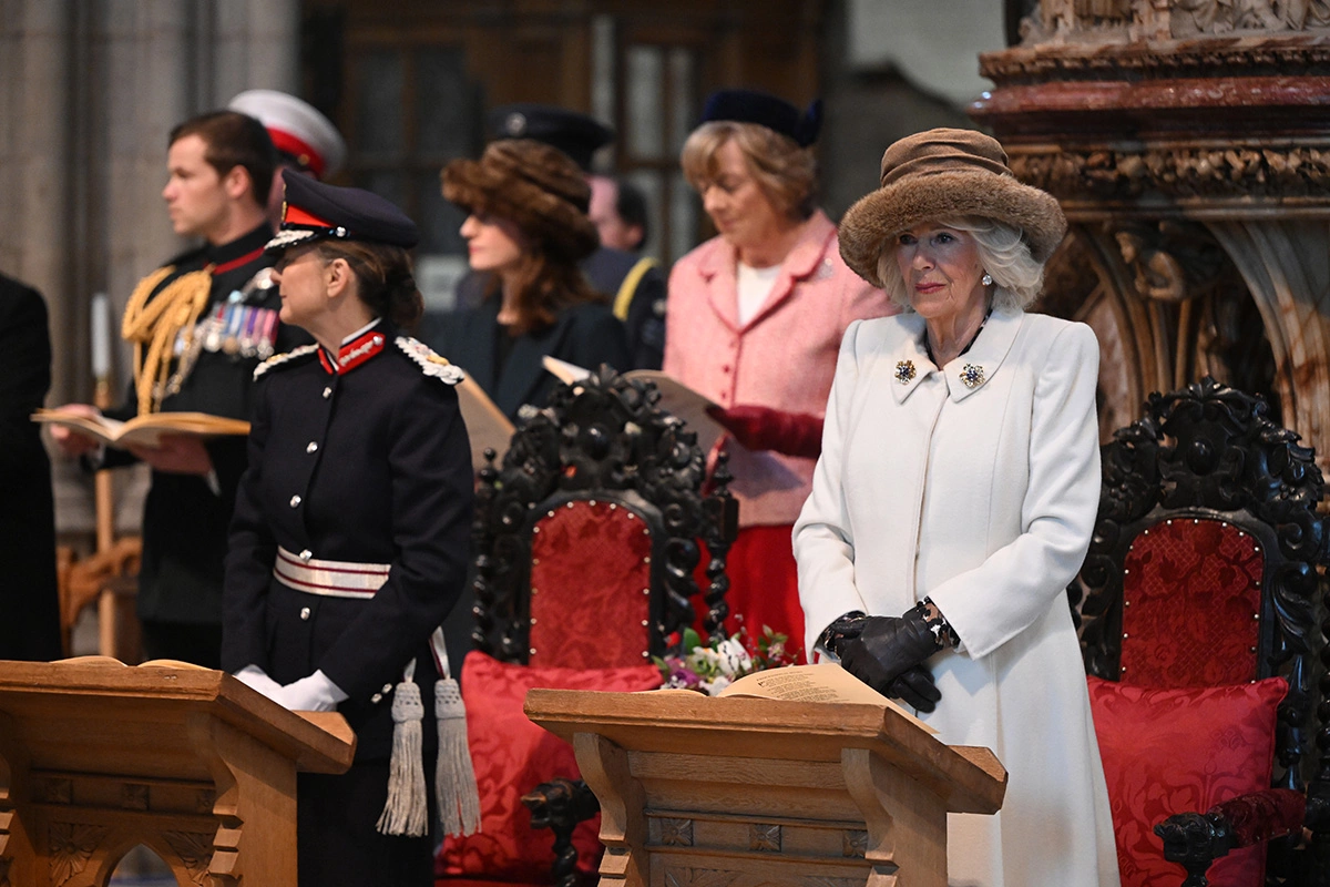 <p>Королева Камилла на службе Royal Maundy в Вустерском соборе, 28 марта 2024 года</p>