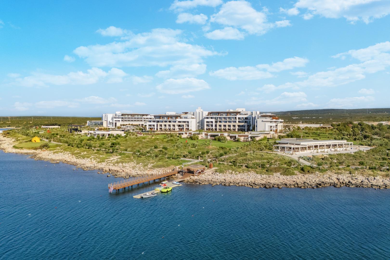 Вид на отель Anda Barut Collection