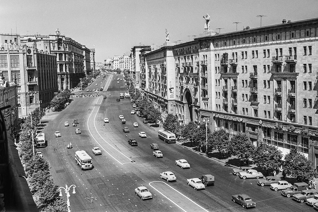Улица Горького. 1963 год