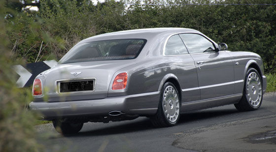Появились первые фото купе Bentley Havana