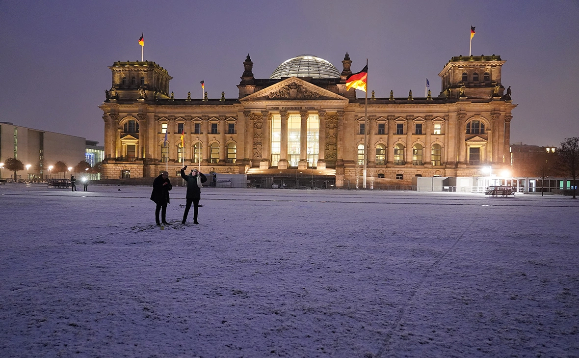 Sean Gallup / Getty Images