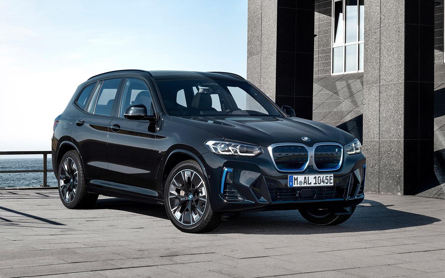 В России начали продавать электрический BMW iX3 по параллельному импорту