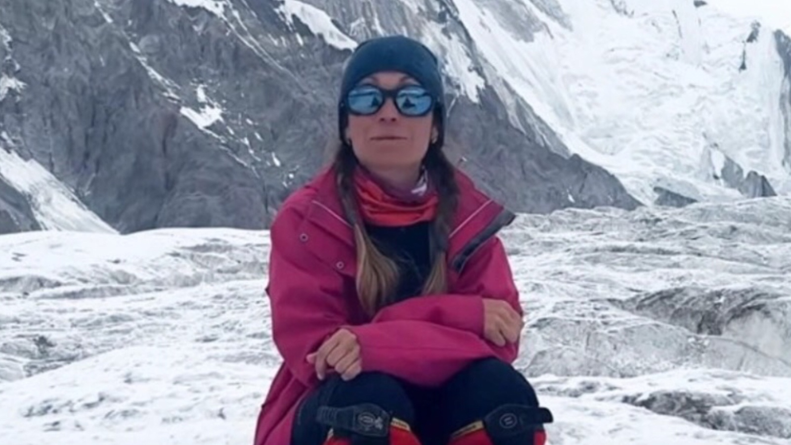 Чем известна альпинистка Наговицина, застрявшая на пике Победы