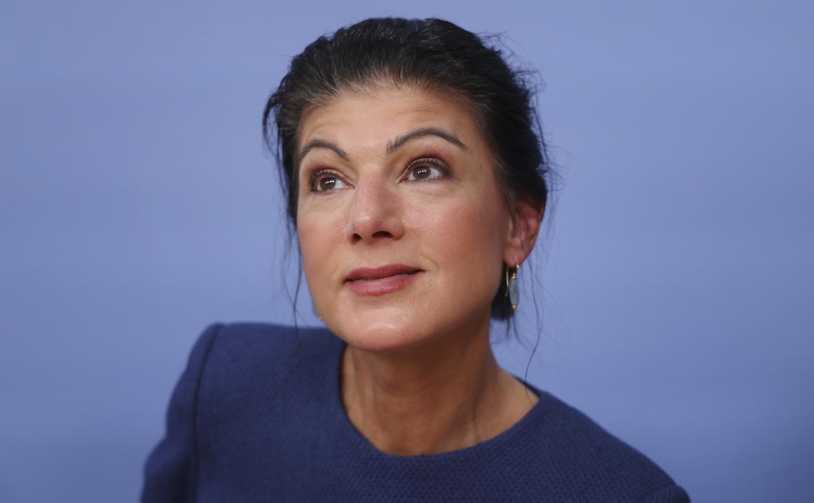 Сара Вагенкнехт