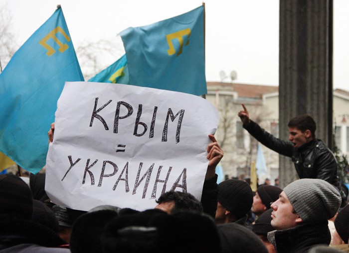 Татары оттеснили сторонников независимого Крыма от парламента