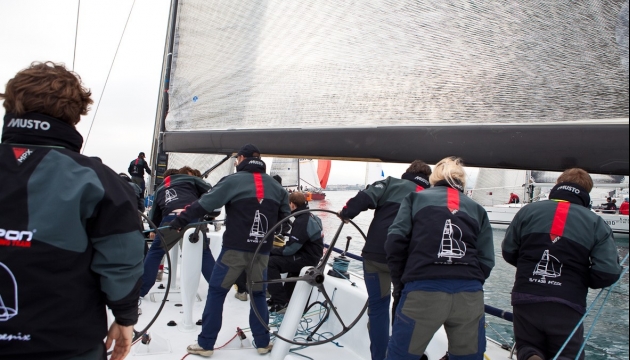 Парусная команда Allied Nippon дебютировала победой в регате Trofeo Livorno