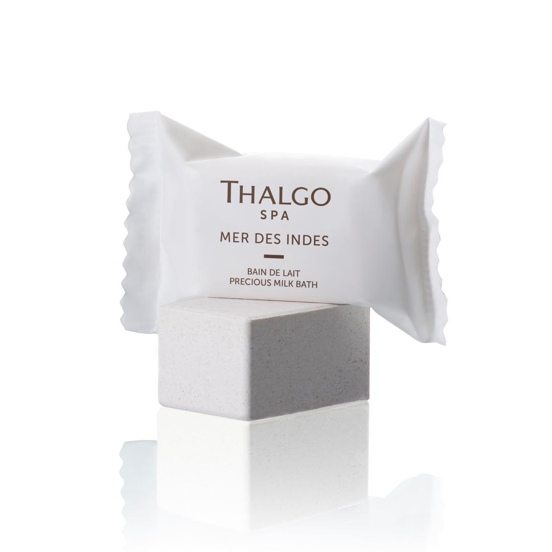 Таблетка для молочной ванны Mer Des Indes Precious Milk Bath, Thalgo, 2501 руб./6 шт.&nbsp;(thalgo.ru)