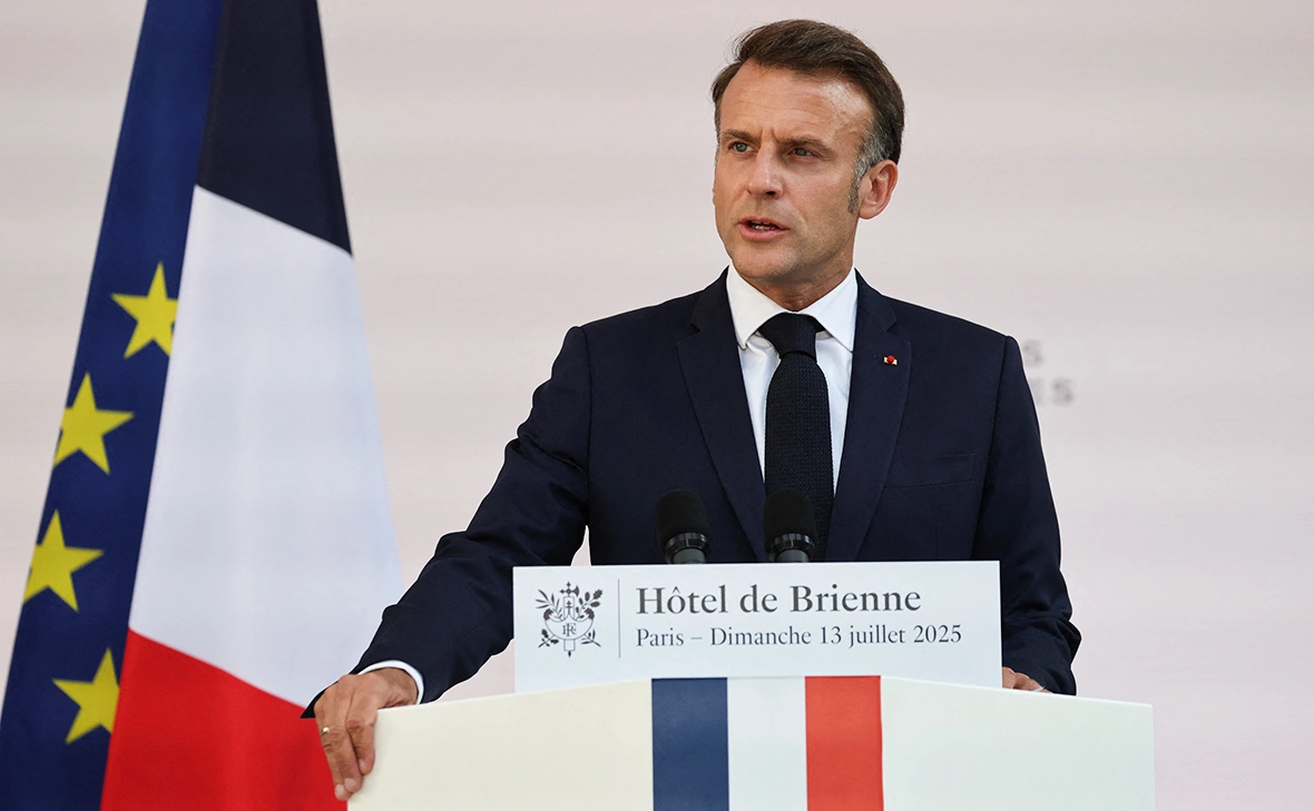 Ludovic Marin / Reuters