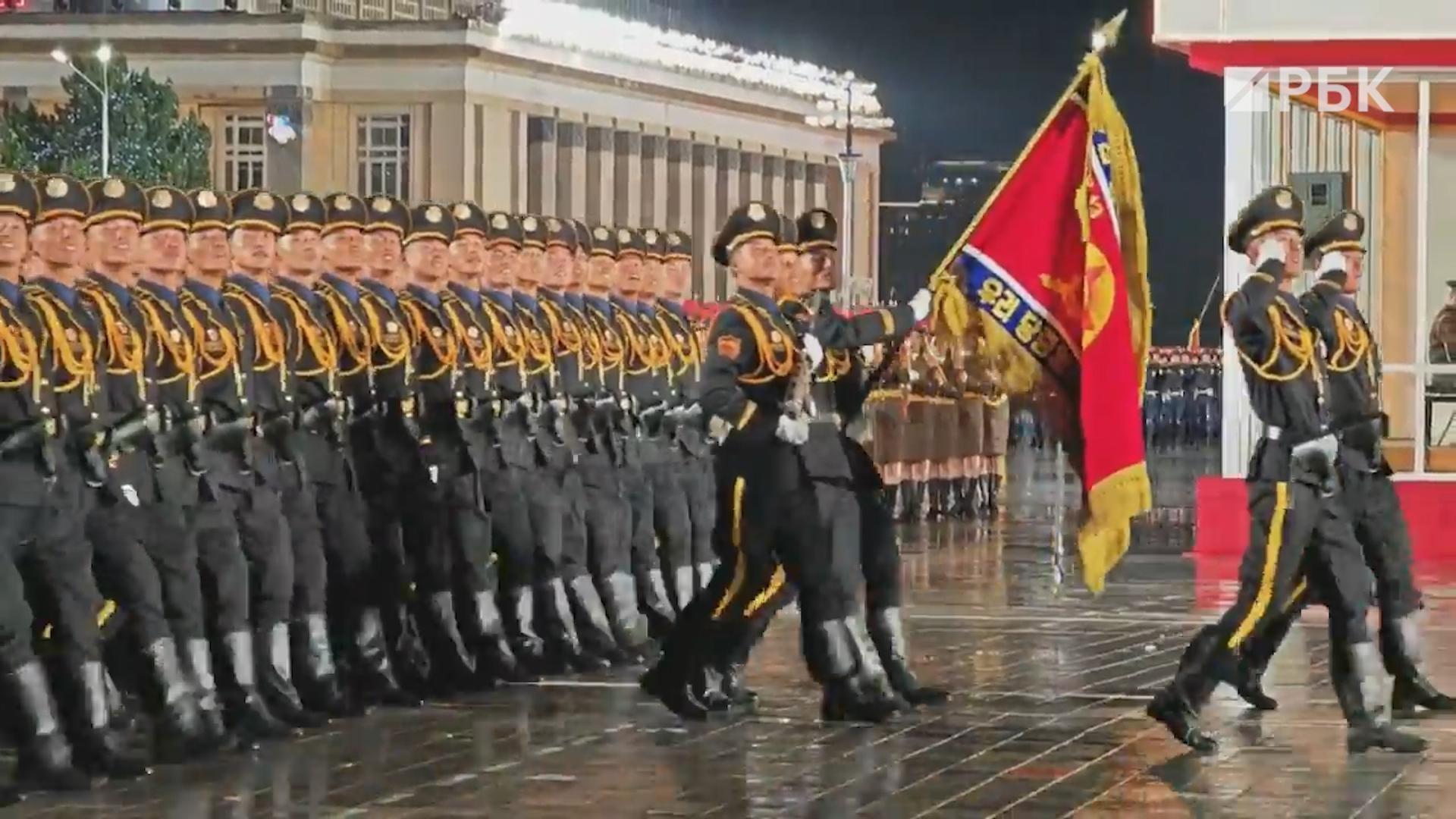 Военный парад в Пхеньяне в честь 80-летия партии КНДР. Видео