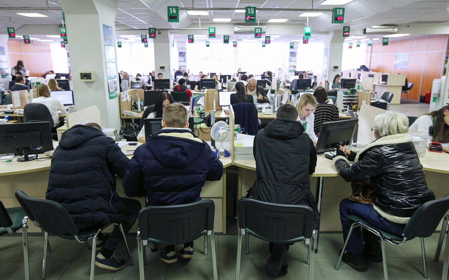 Полис оформляется по стандартной схеме &mdash; с указанием данных авто, водителей и страхователя