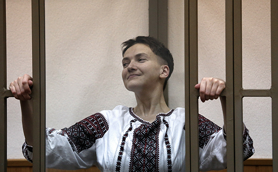 Украинская летчица Надежда Савченко, обвиняемая в&nbsp;причастности к&nbsp;убийству российских журналистов под&nbsp;Луганском

