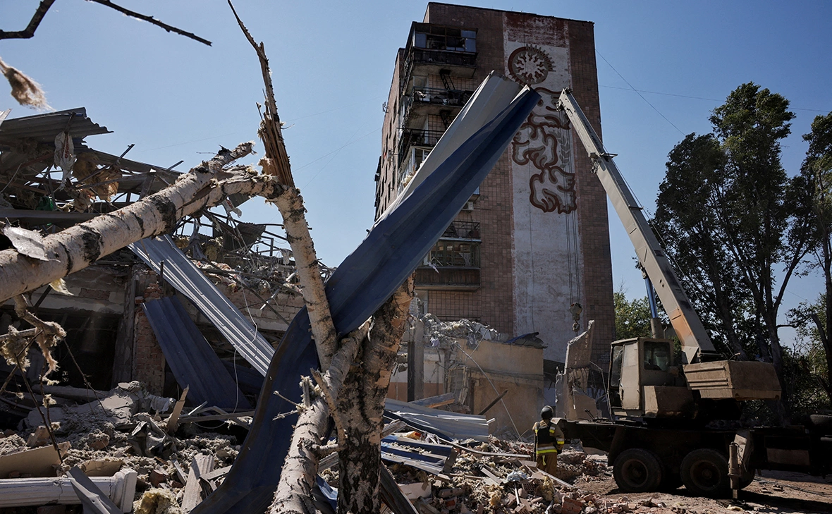 Thomas Peter / Reuters