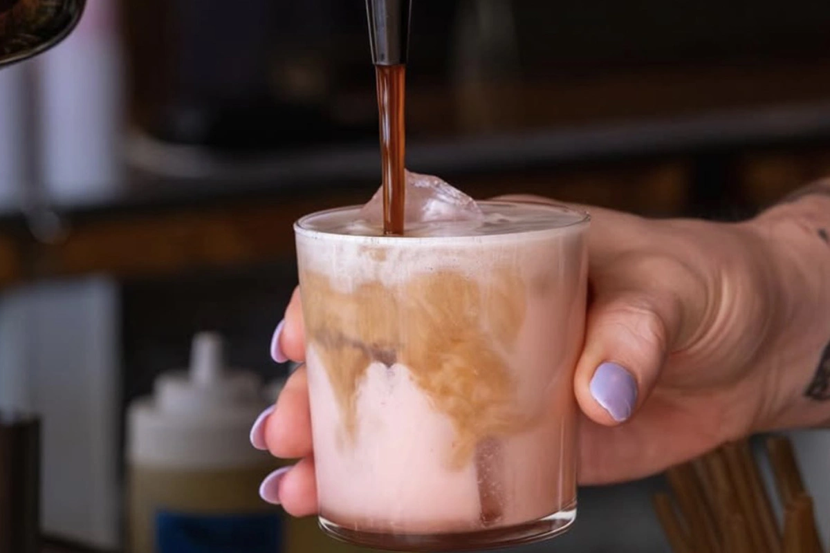 Коктейль Split Ends с пивом Guinness