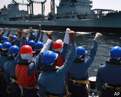 Китайские моряки провоцировали корабль ВМФ США неприличными жестами