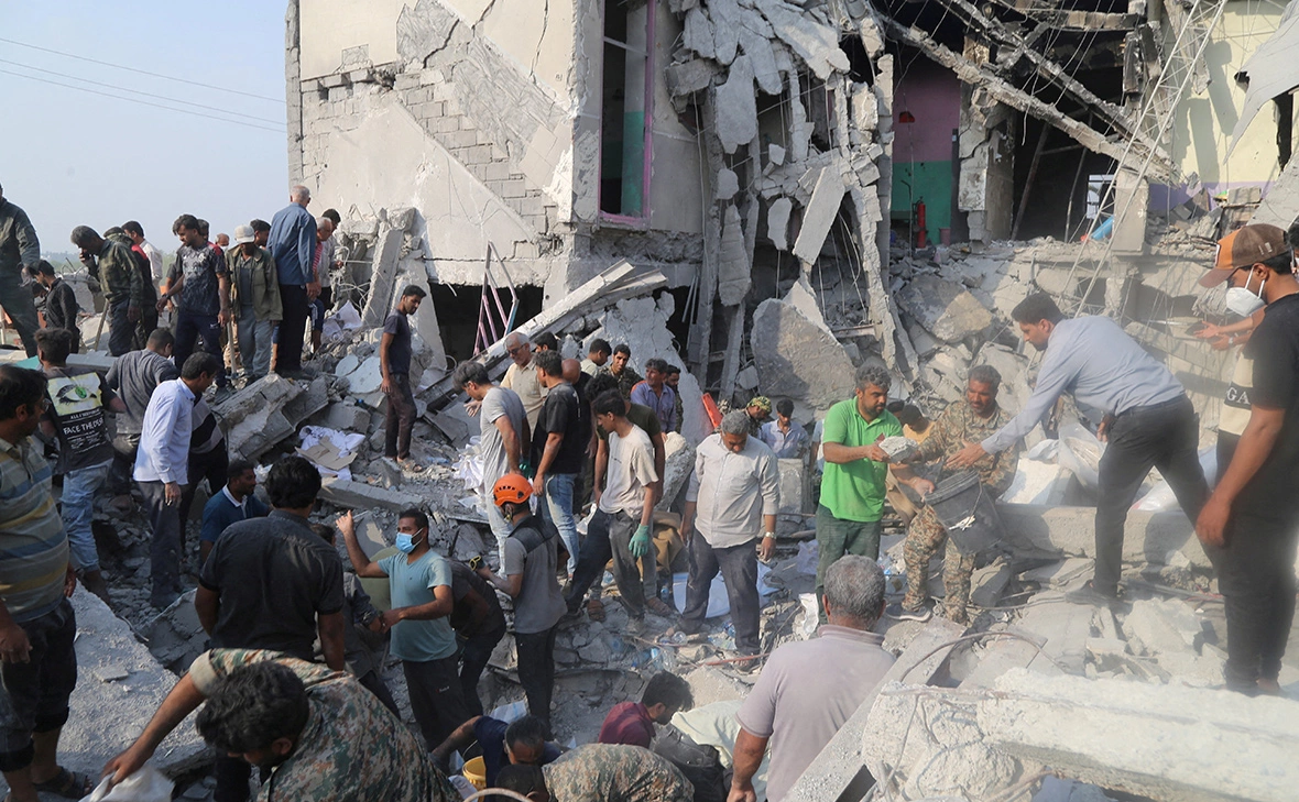 Abbas Zakeri / Mehr News / WANA / Reuters