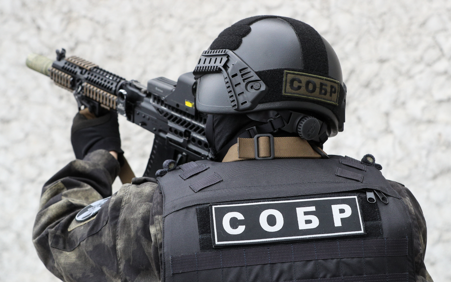В Петербурге задержали устраивавших розыгрыши лжесиловиков
