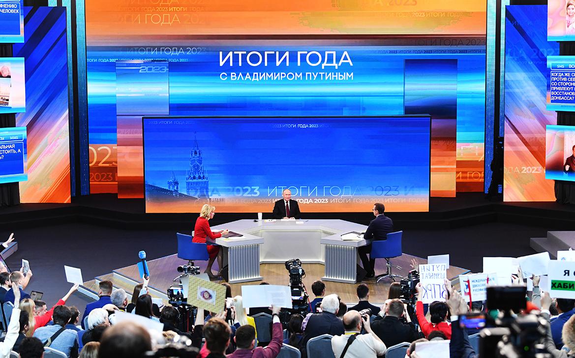 Мобилизация, аборты и цены: главные заявления Путина на прямой линии