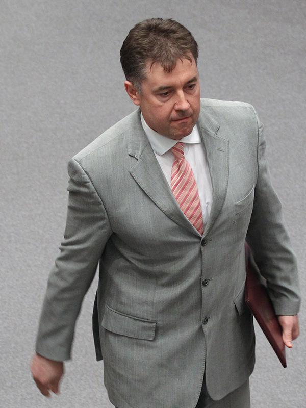 Судья Верховного суда Виктор Момотов на заседании Совета Федерации Федерального Собрания РФ в&nbsp;2010 году