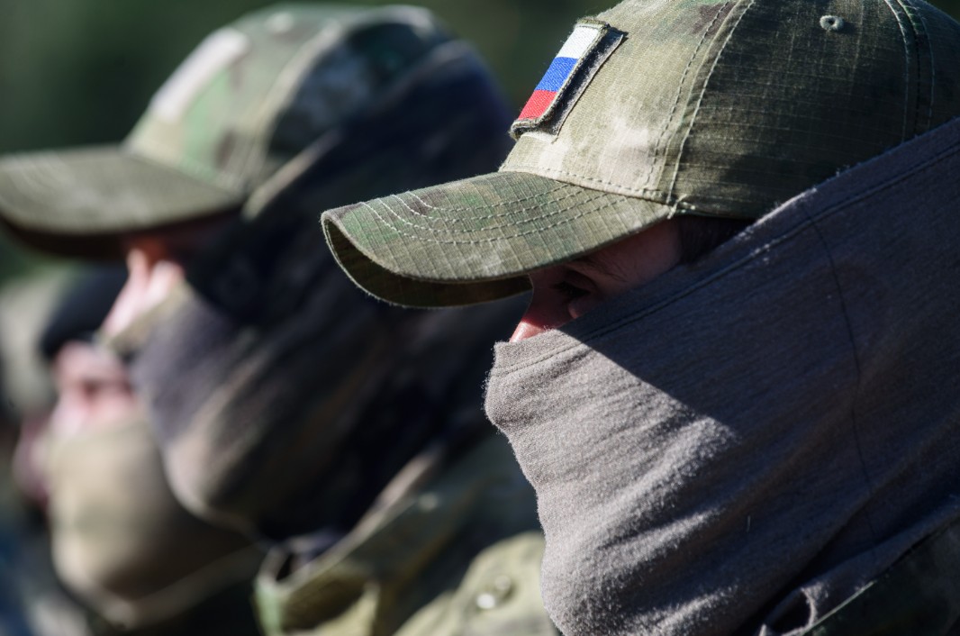 Тюменские приставы списали долги участников СВО на 500 млн рублей