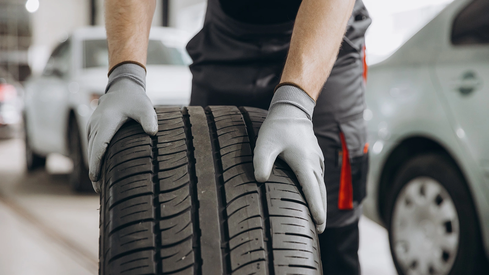 Автомобилистов призвали не менять зимнюю резину. Когда это стоит сделать