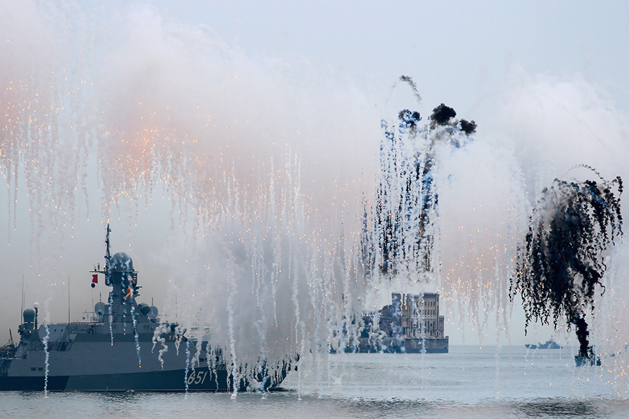Празднование Дня ВМФ в Каспийске, Дагестан