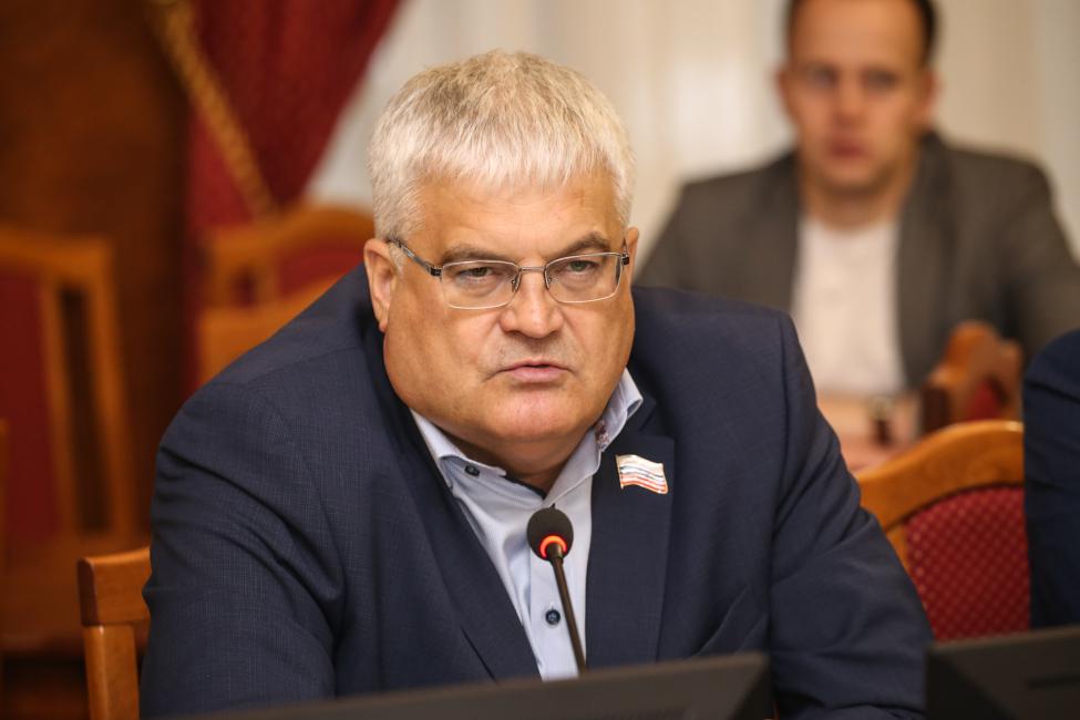Депутат Вячеслав Илюхин